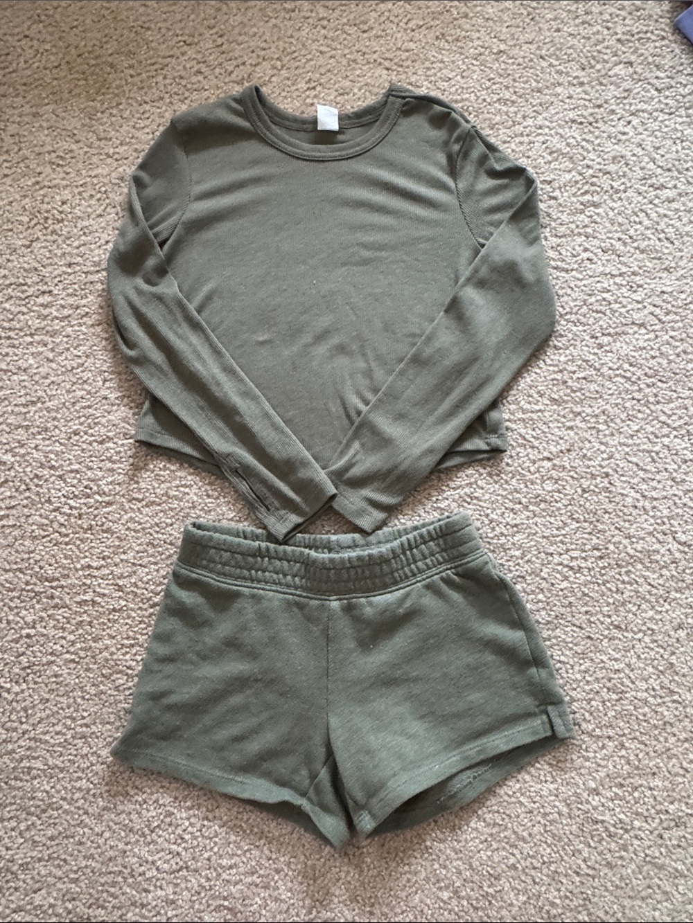 Old Navy Olive Green Kids Matching Long Sleeve Top and Shorts Set